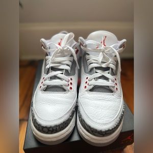 Jordan 3 Fire Red
